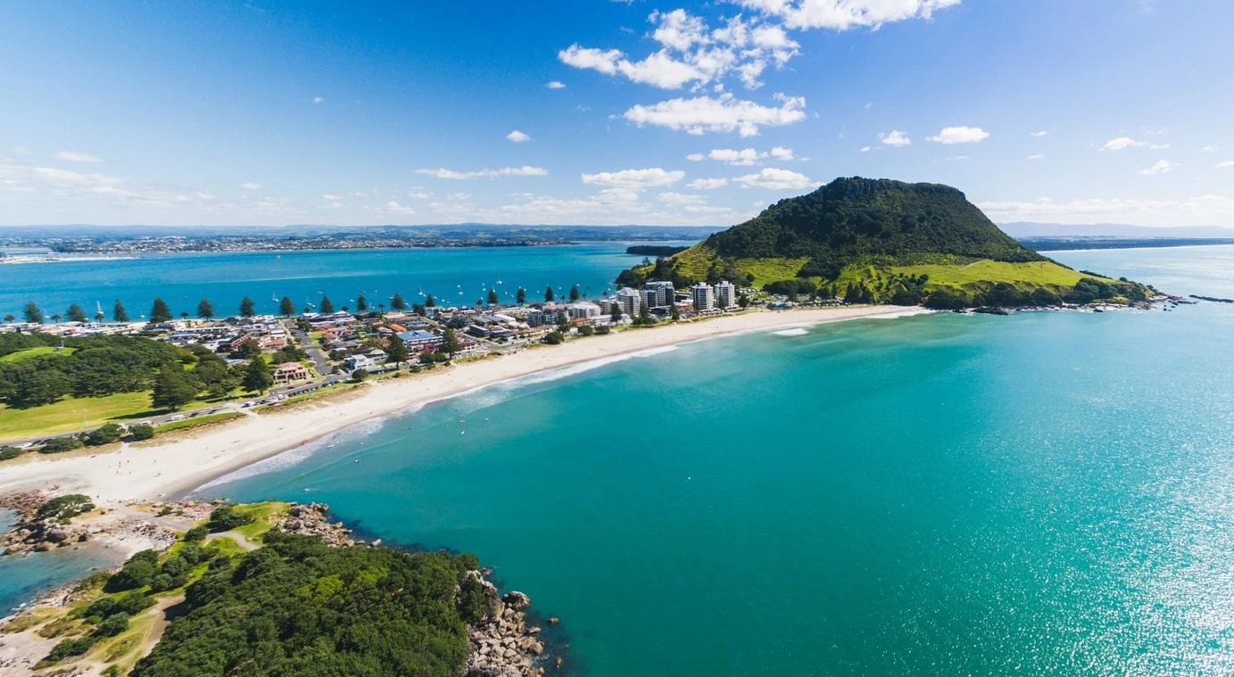 Which New Zealand cities have the best weather?