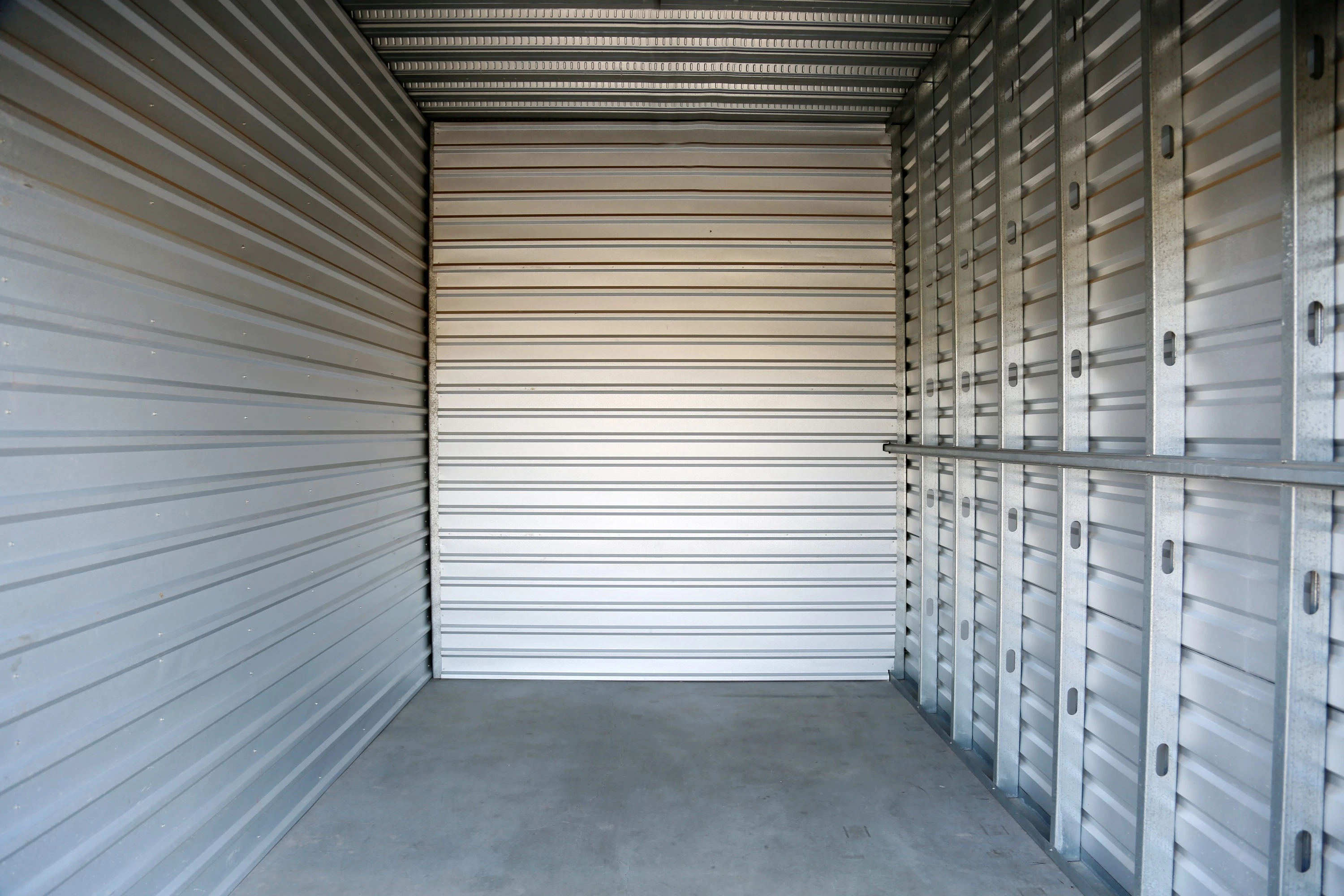 6 Things to Never Put In a Storage Unit When You Are Moving