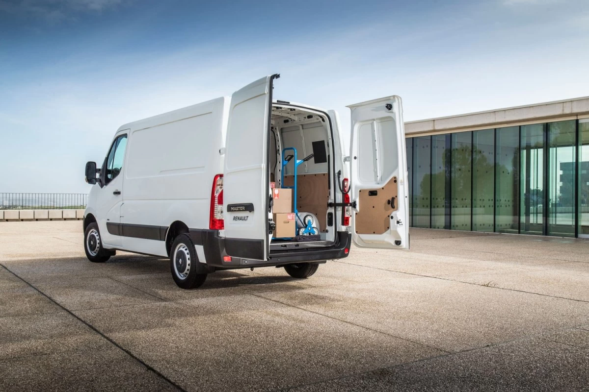 A Renault Master Long Wheelbase van in white, with its spacious cabin and efficient body making it one of the top choice by moving businesses
