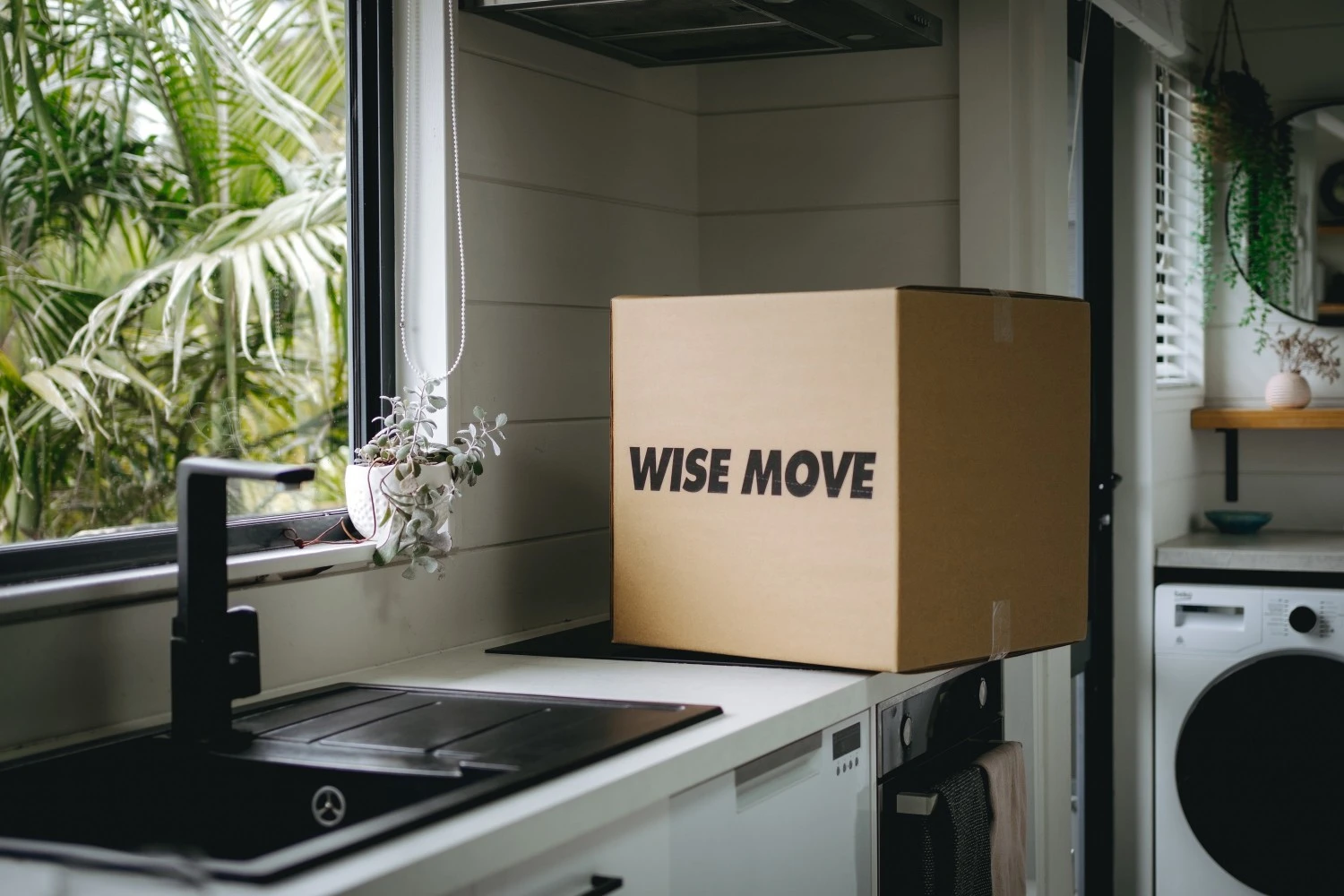How to Pack Your Kitchen For Moving