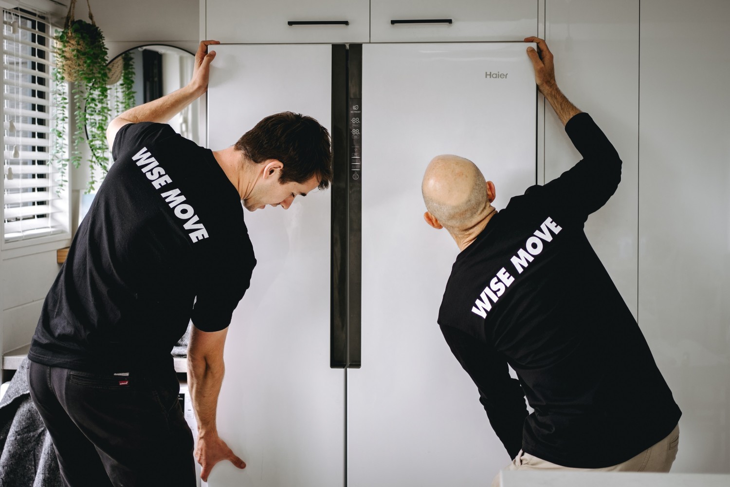 10 difficult items to move that are better left to the professionals