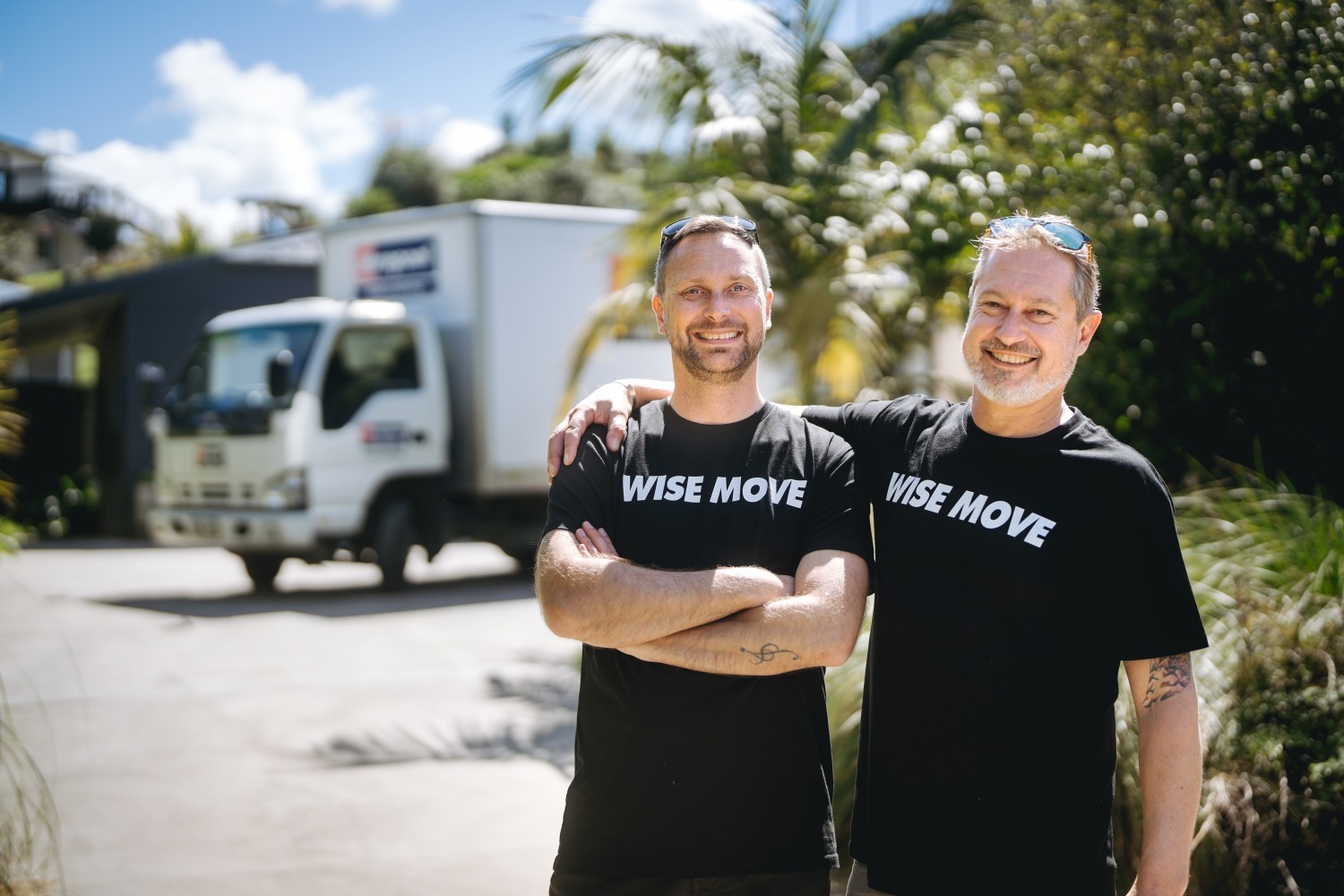 How much do you need to earn to live comfortably in Auckland? [2025]