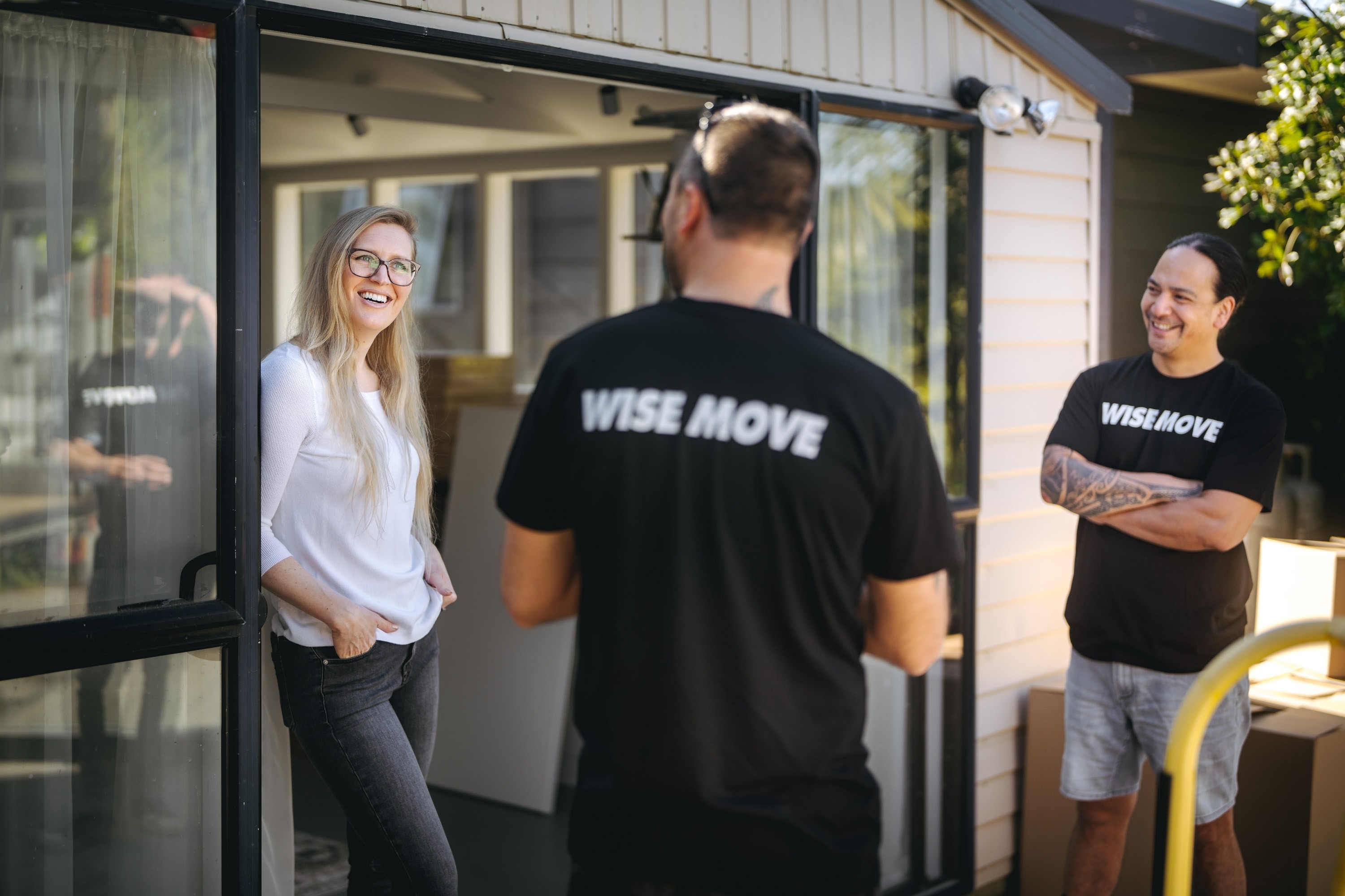 The Complete Guide to Shipping Goods to New Zealand: Customs, Duties and Regulations