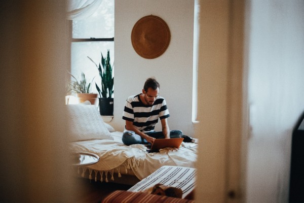 How to Furnish Your First Flat on a Student Budget in New Zealand