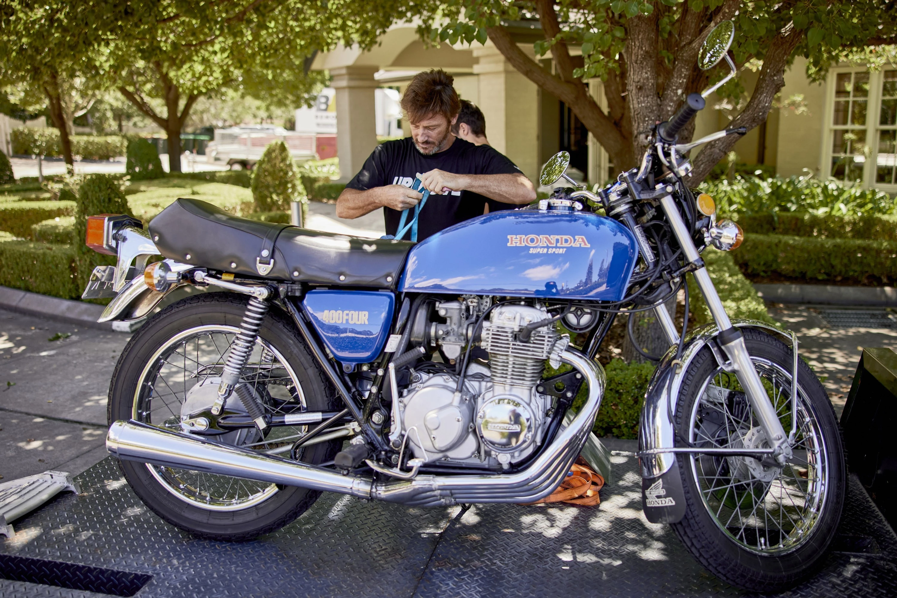 How to safely prepare your motorcycle for transport