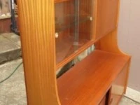 Retro display cabinet