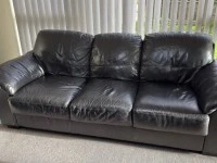 1x Two-seater couch, 1× Three-seater couch