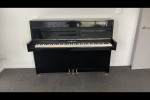 Yamaha B1 piano