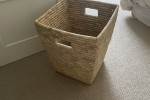 Sidetable, Laundry basket, Side table, Lamp