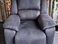 Recliner chair