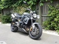 Motorcycle Triumph Street TripleR