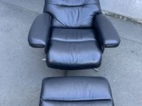 LA-Z-BOY Full Leather Recliner And Footstool