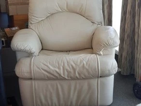 Leather Lazyboy Chair