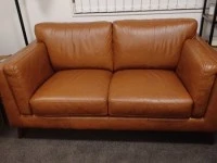 Leather lounge suite