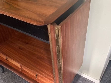 Cabinet with burl feature