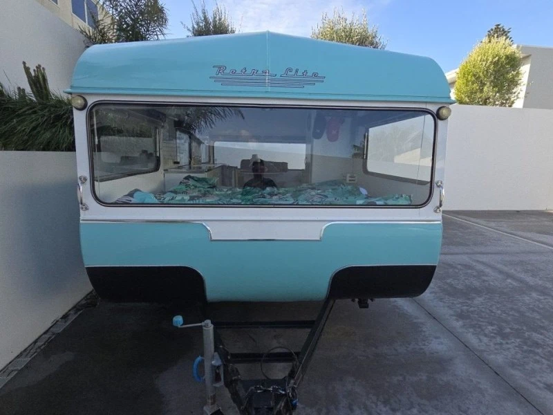 Restored Caravan 17ft