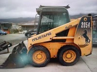 Skid steer and attachements