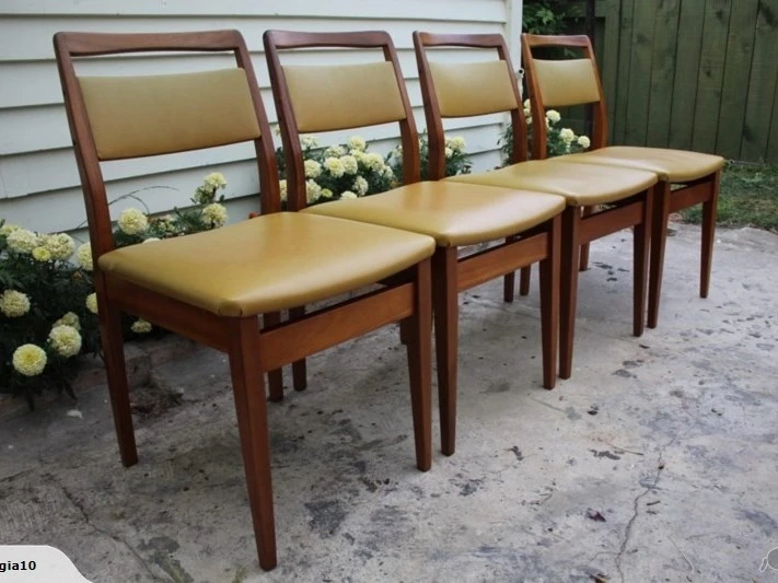Mid Century Teak Dining Chairs x4 & Dinning Table Pin Legs, Glass Top ...