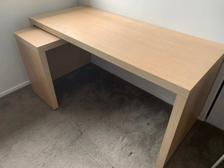 Table office desk