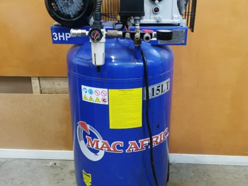 Air compressor