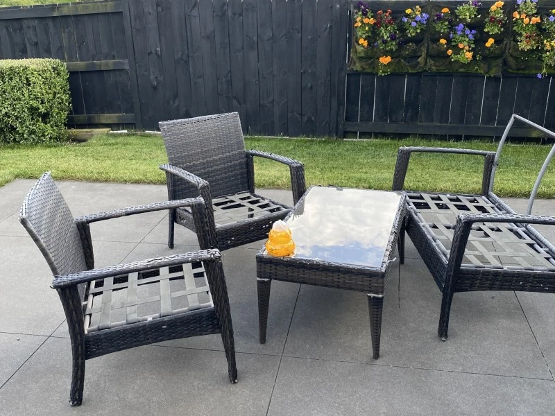 Outdoor furniture set