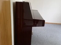 Yamaha piano