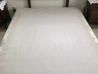 Bed, Queen size, Sealy Posturepedic super premium