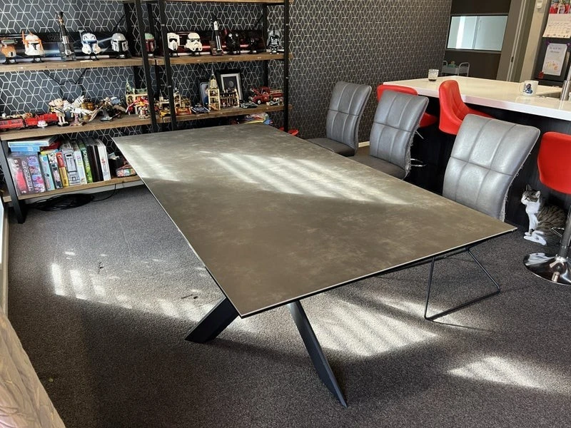 Alumina Dining Table