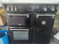 Oven