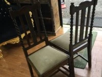 Oak jacobean twist extension table, 6 dining chairs