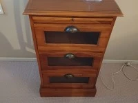 Kitchen stool (3), Glass table top, Fridge, Coffee table. Glass top, A...