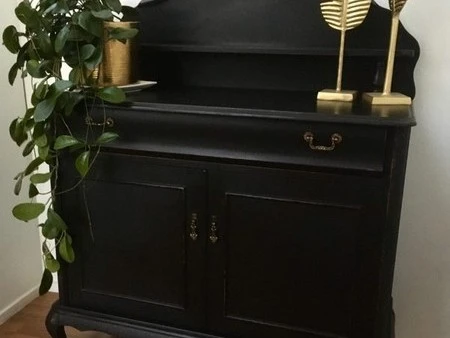 French Boutique Style Sideboard/ Buffet