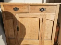 Sideboard Antique