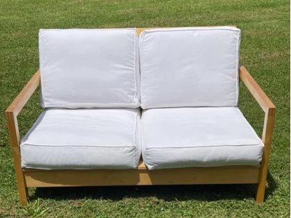 2-seater couch