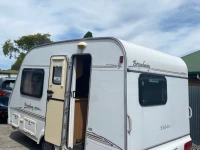 2000 Elddis Broadway Model 350 2 Berth