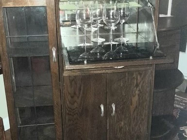 Gorgeous golden oldie drinks cabinet