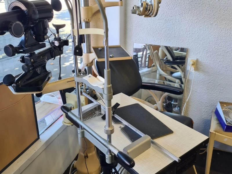 Optometrist chair