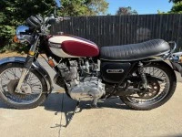 Motorcycle triumph t160