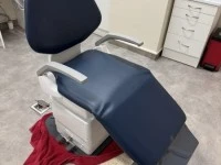 Dental swivel chair