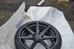 4 × 20" wheels with tyres fitted