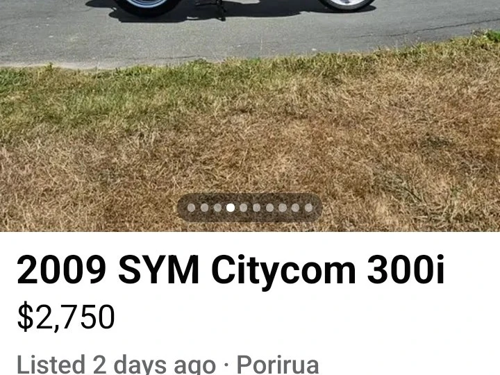 Motorcycle Sym Citycom 300i
