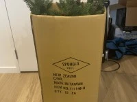 5x Plastic stortage boxes, Christmas tree in box small