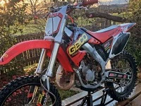 Motorcycle Honda Cr125