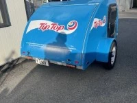 Small teardrop caravan