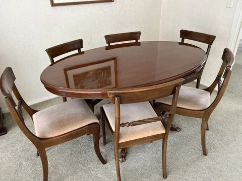 Solid Mahogany oval table 1550Lx1000Wx750H with 6 chairs