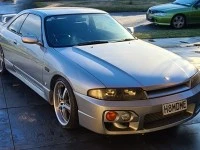 Nissan Skyline r33