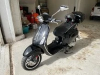 Motorcycle Vespa Primavera