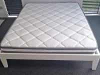 Queen bed, Queen mattress