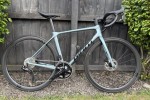 Giant carbon road bike