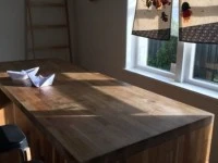 Solid American Oak Bar Leaner Set